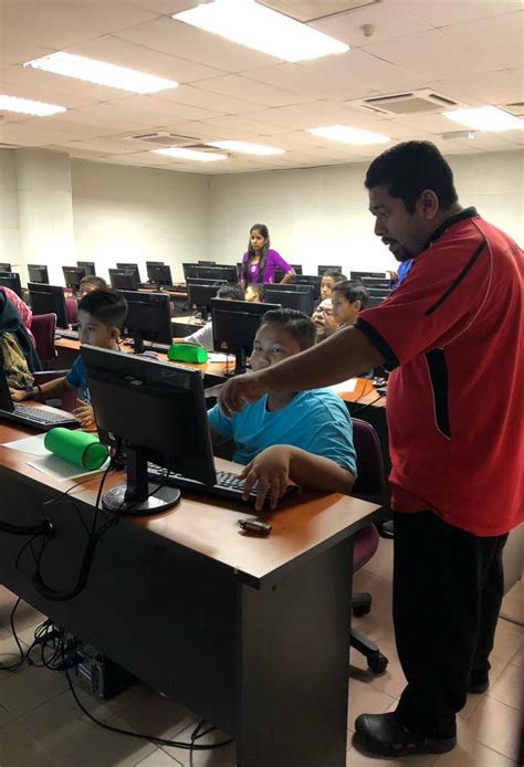 Kursus Asas Adobe Cs2 Sekolah Kebangsaan Permatang Pasir