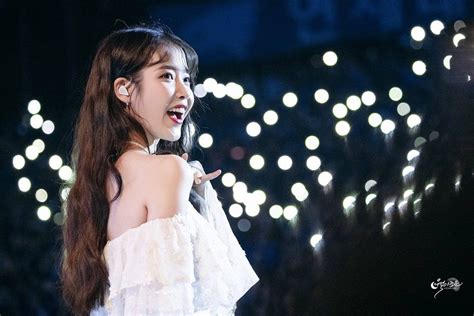 Iu Pics 🌼 On Twitter Concert Korean Idol Kpop Girls