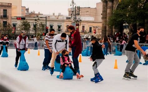 Cuál es el horario de la pista de hielo Toluca 2022