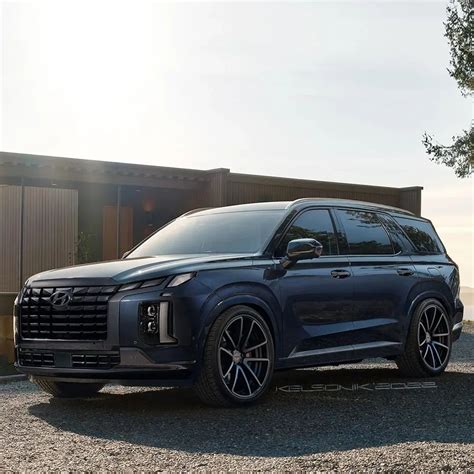 Hyundai Palisade Tries To Overcome Its Big Boy Nature With Virtual