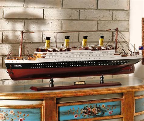 Modello Di Nave Rms Titanic Con Luce A Led Dimensioni X X Cm