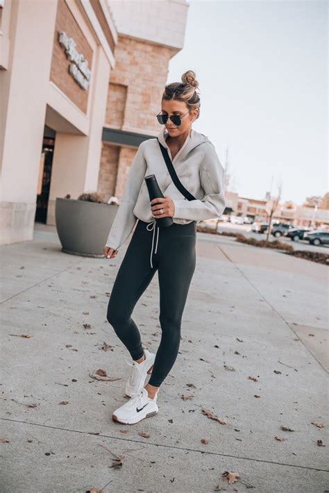 Lululemon T Guide For Him And Her Sporty Style Outfits Athleisure Outfits Fall Athleisure