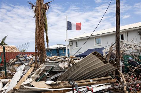 Mayotte près dun tiers des foyers encore privés délectricité