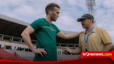 Persebaya Surabaya Resmi Perkenalkan Ze Valente Sebagai Pemain Asing Baru