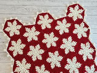 Ravelry Christmas Snowflakes Afghan Pattern By Crafting Happiness