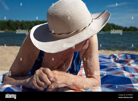 Beautiful Middle Aged Bikini Woman Hi Res Stock Photography And Images