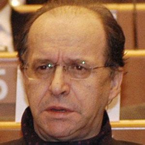 Ibrahim Rugova - Bio, Facts, Family | Famous Birthdays