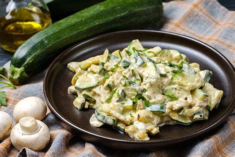 Erdäpfel Zucchini Laibchen Rezept