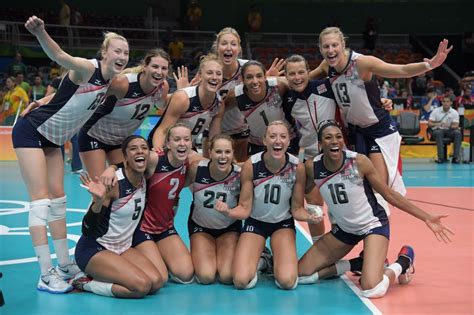 Us Picks Up Volleyball Win On Day 1 Olympic Volleyball Volleyball