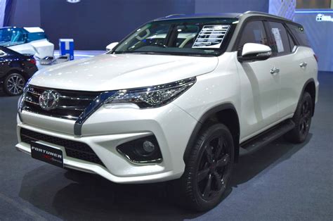 All New Toyota Fortuner Tampil Agresif Bergaya Trd Sportivo