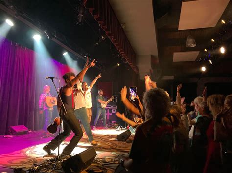 A booking agent explains the appeal of Harvester Performance Center 30