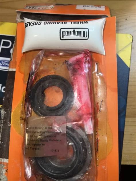 Morris Marina Series 2 Rear Wheel Bearing Kit Bk208 339 £1000