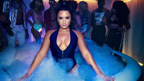 Demi