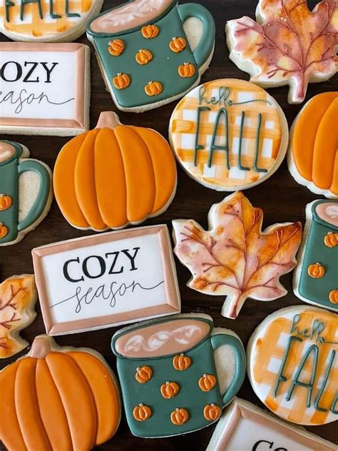 Pin By Erica Mooney On Cookies In Thanksgiving Cookies Decorated