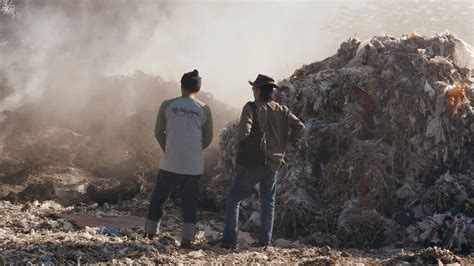 Dampak Mengerikan Dari Polusi Sampah Plastik Bagi Lingkungan Dan