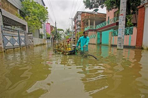 暴雨致孟加拉国和印度部分地区出现洪涝灾害 至少57人死亡孟加拉国印度暴雨新浪新闻