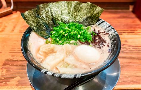 6000杯食べたマニアがオススメ！福岡市・博多周辺の激ウマラーメン10選 Vacanラーメン特集