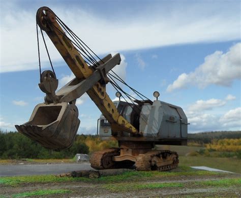 Экскаватор Э-754 — Каропка.ру — стендовые модели, военная миниатюра