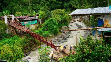 Maquinaria De La Gobernación Del Tolima En Pico De Oro Zona Rural De