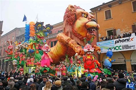 Carnevale Di Cento Storia Come Vedere E Come Arrivare Guideturistiche