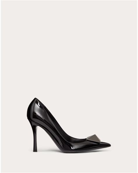 Valentino Garavani One Stud Patent Leather Pump 100 Mm In Black Lyst