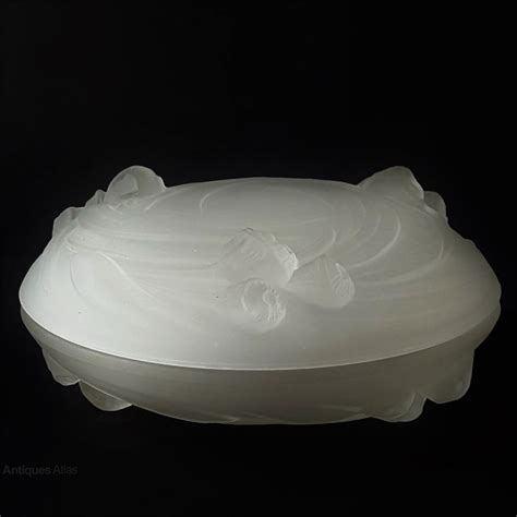 Antiques Atlas Etling Art Deco Frosted Glass Powder Bowl C1925 As930a429 Gl109