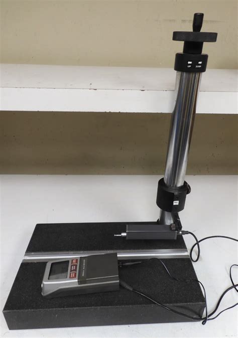 Mitutoyo Surftest SJ 201P Profilometer W Mitutoyo Granite Column Stand