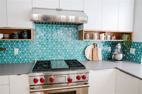 Make Your Kitchen Pop With A Teal Tile Backsplash Home Tile Ideas