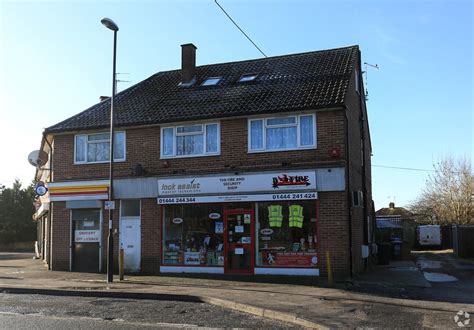 139 Royal George Rd Burgess Hill Rh15 9td Retail For Sale Loopnet