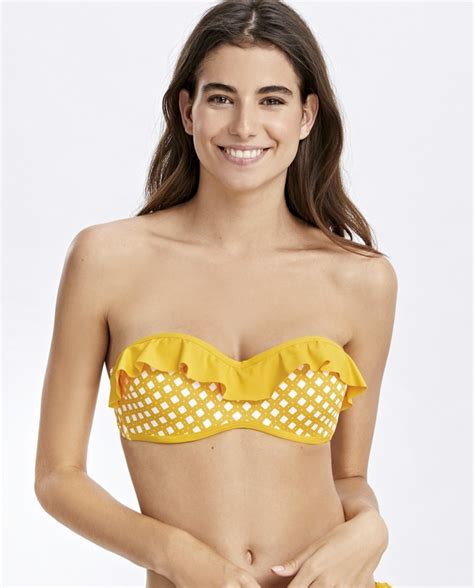 Top Bikini Amarillo Copa Bandeau Con Aro Y Relleno Bikini Bikini