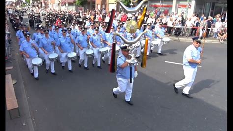 Schützenfest in Holzheim 2019 Teil 03 Königsparade YouTube