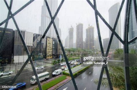 Dubai Rain Photos And Premium High Res Pictures Getty Images