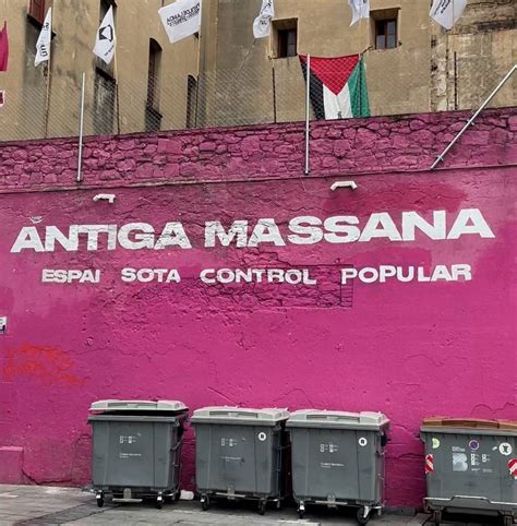 Sfratto A Sorpresa Dellantiga Massana La Scuola Trasformata In Centro