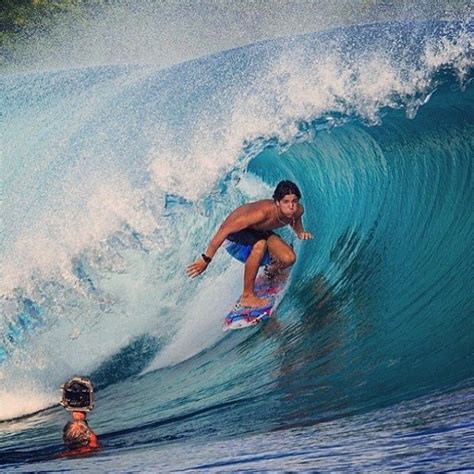 Gabriel Medina | Surfing, Surfing photography, Surfing waves