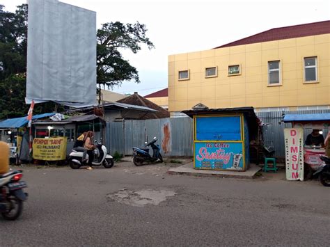 Warga Minta Dinkes Banten Lebih Transparan Soal Tender Pekerjaan RSUD