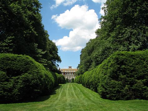 Old Westbury Gardens History - Beautiful Insanity