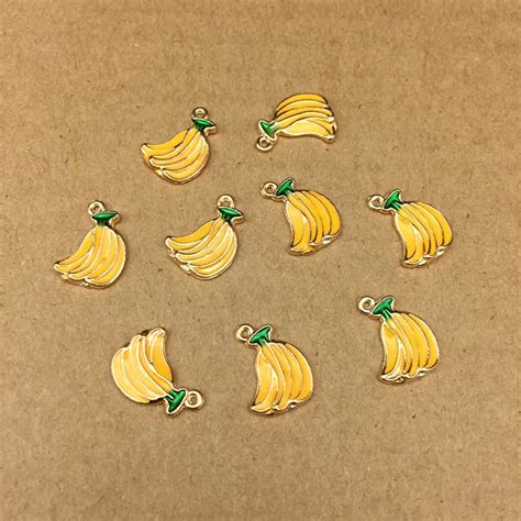 10pcs 10x15mm Fashion Zinc Alloy Enamel Banana Charms Metal Banana