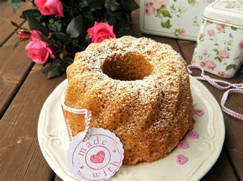 Receita de bolo de laranja suco Tang rápido fácil e muito saboroso