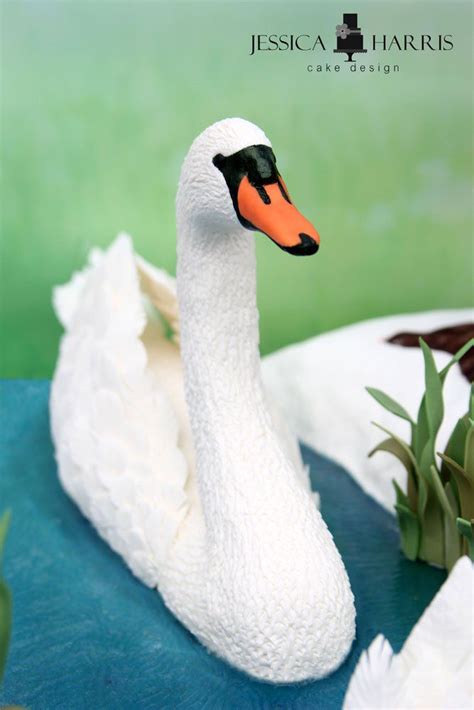 How To Make An Edible Swan Cake FREE Tutorial Swan Wedding Cake