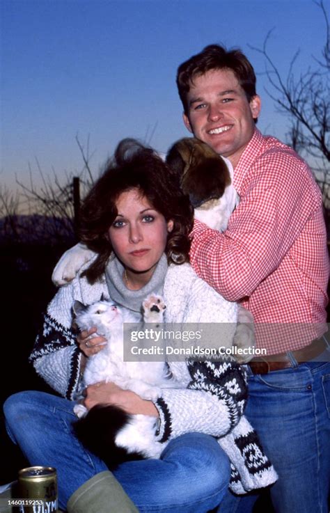 American Actress Season Hubley And Husband Actor Kurt Russel Pose For