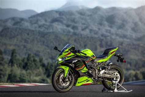 スーパースポーツの最高級 カワサキNinja ZX 4R SE 4RR KRT EDITIONを発表 モトメガネバイクオートバイ