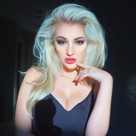 Anna Faith Carlson Model Telegraph