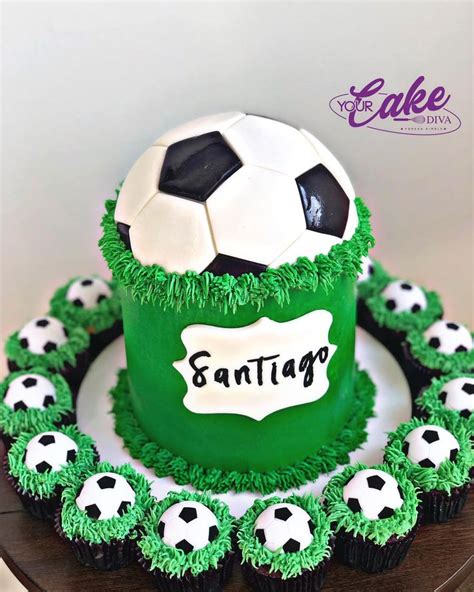 Soccer Ball cake | Soccer birthday cakes, Football cake, Cake toppings