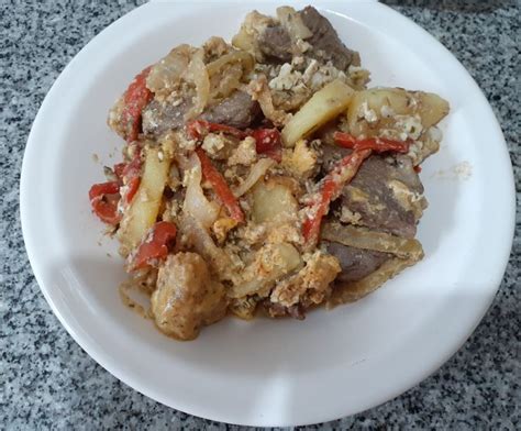 Bifes A La Criolla Con Huevos