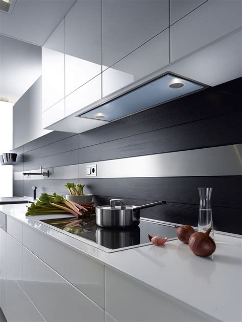 Built In Cooker Hood With Integrated Lighting Llano By Gutmann Modern