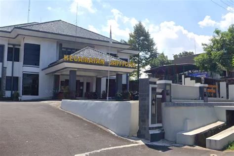 Jaraknya Capai Km Dari Pusat Kota Inilah Kecamatan Terujung Di