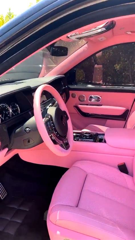 Kylie Jenner pink interior leather rolls royce car | Pink car, Pink car
