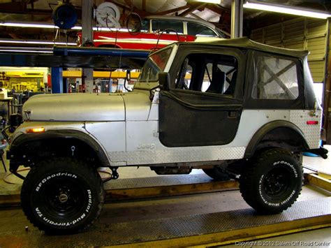 1978 Jeep CJ5. Bds Suspension 4" lift kit, Warrior Products shackle reversal kit, Warrior ...