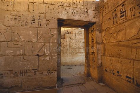 Dibujos Egipcios Antiguos Del Templo Mortuario Medinet Habu De Ramesses