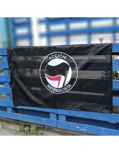 Bandera Acci N Antifascista